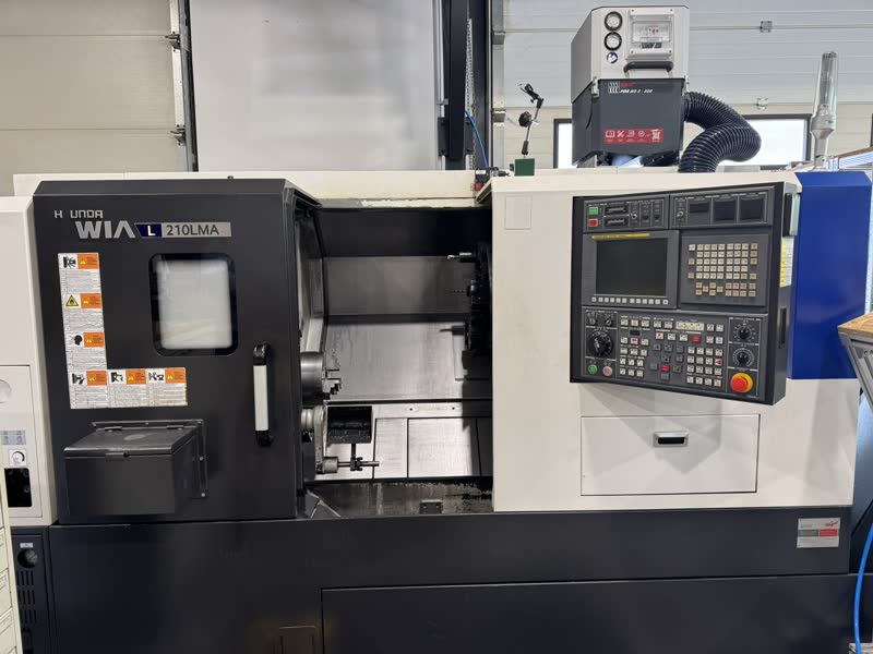 Hyundai WIA L210LMA CNC turning centre in the Bóly workshop